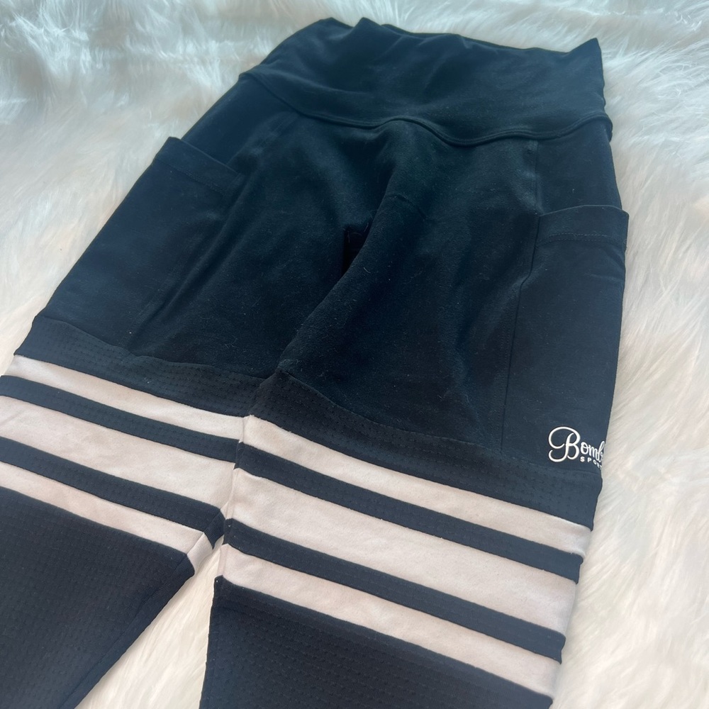 Size XXS Black Bombshell Leggings